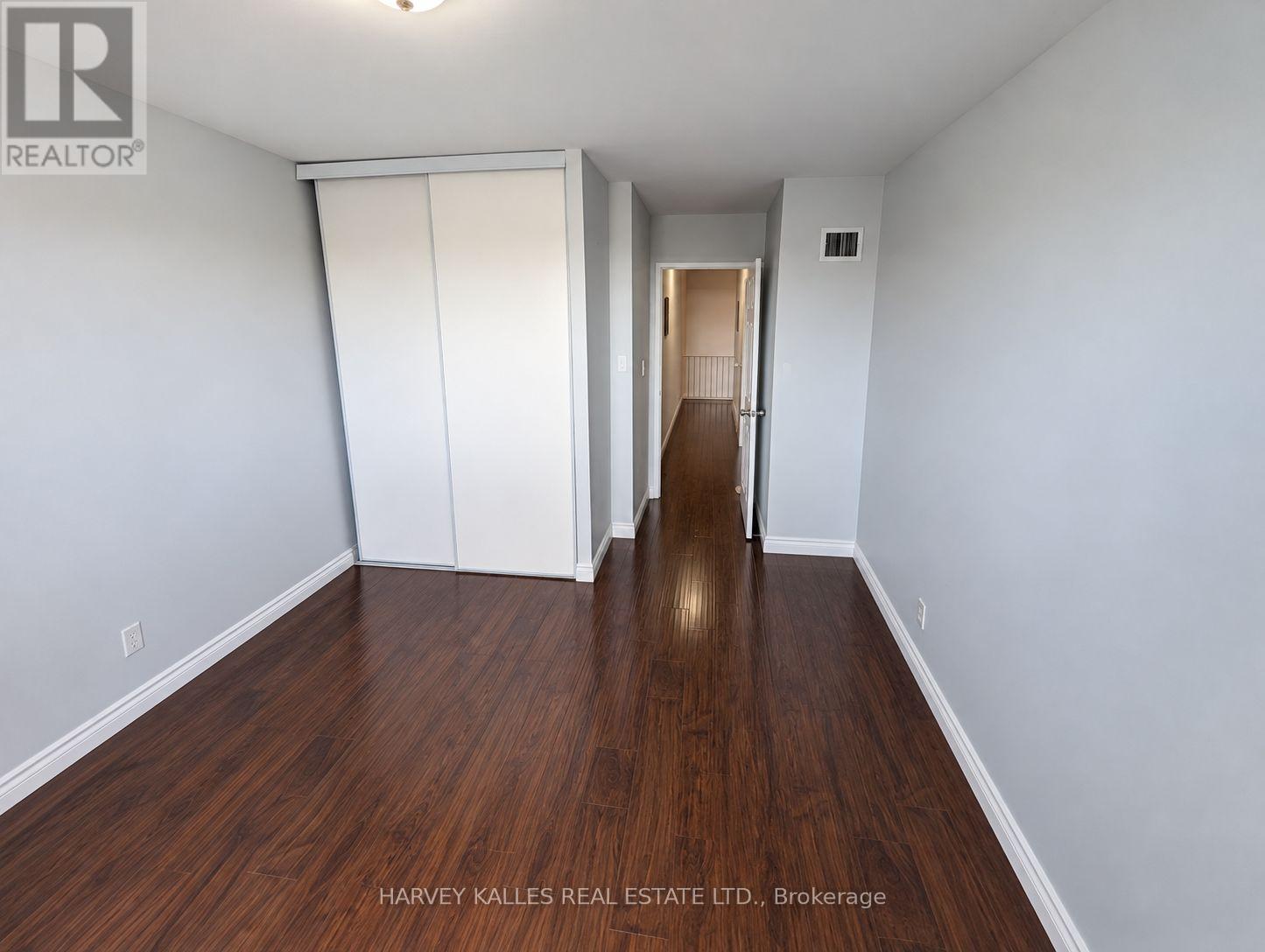 412 - 3025 THE CREDIT WOODLANDS DRIVE Unit: 412