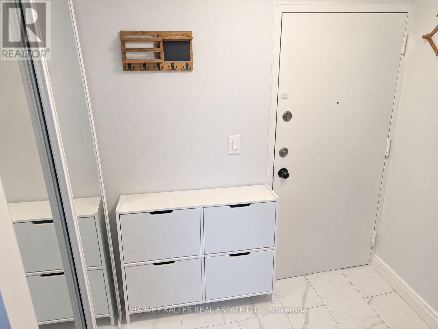 412 - 3025 THE CREDIT WOODLANDS DRIVE Unit: 412
