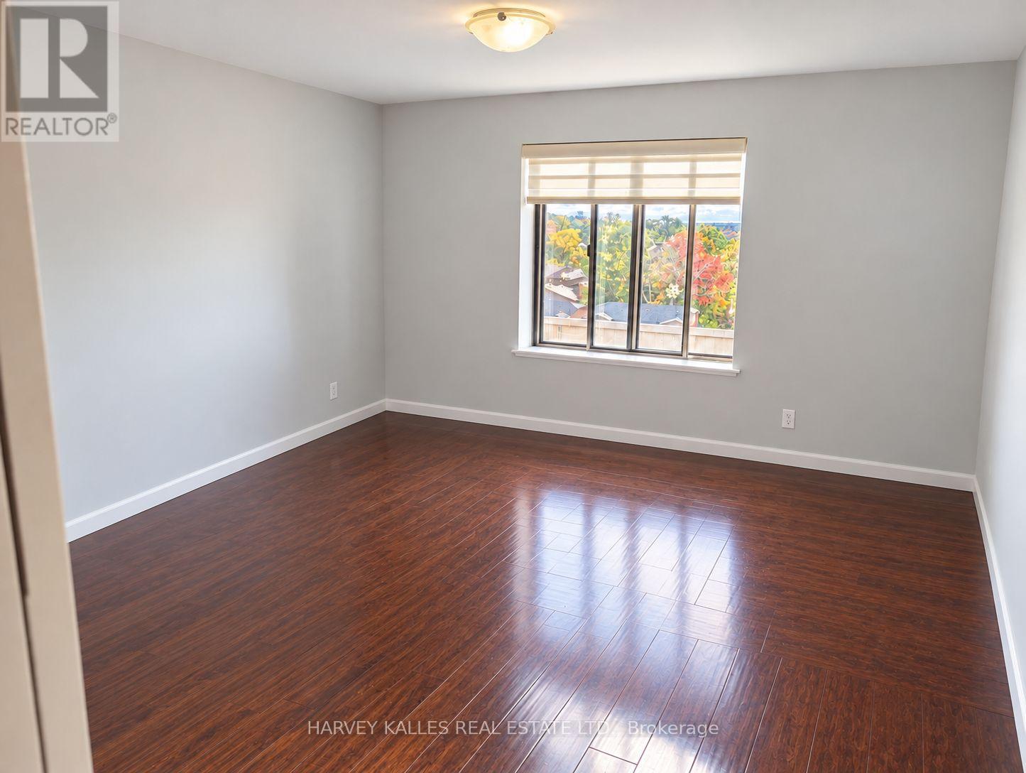 412 - 3025 THE CREDIT WOODLANDS DRIVE Unit: 412