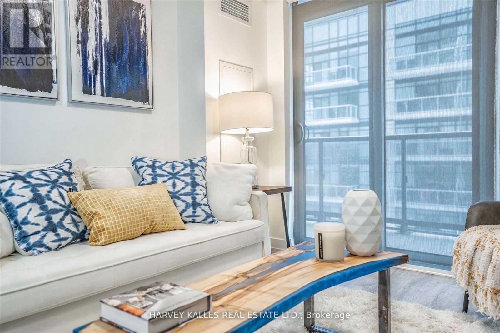 909 - 251 MANITOBA STREET Unit: 909