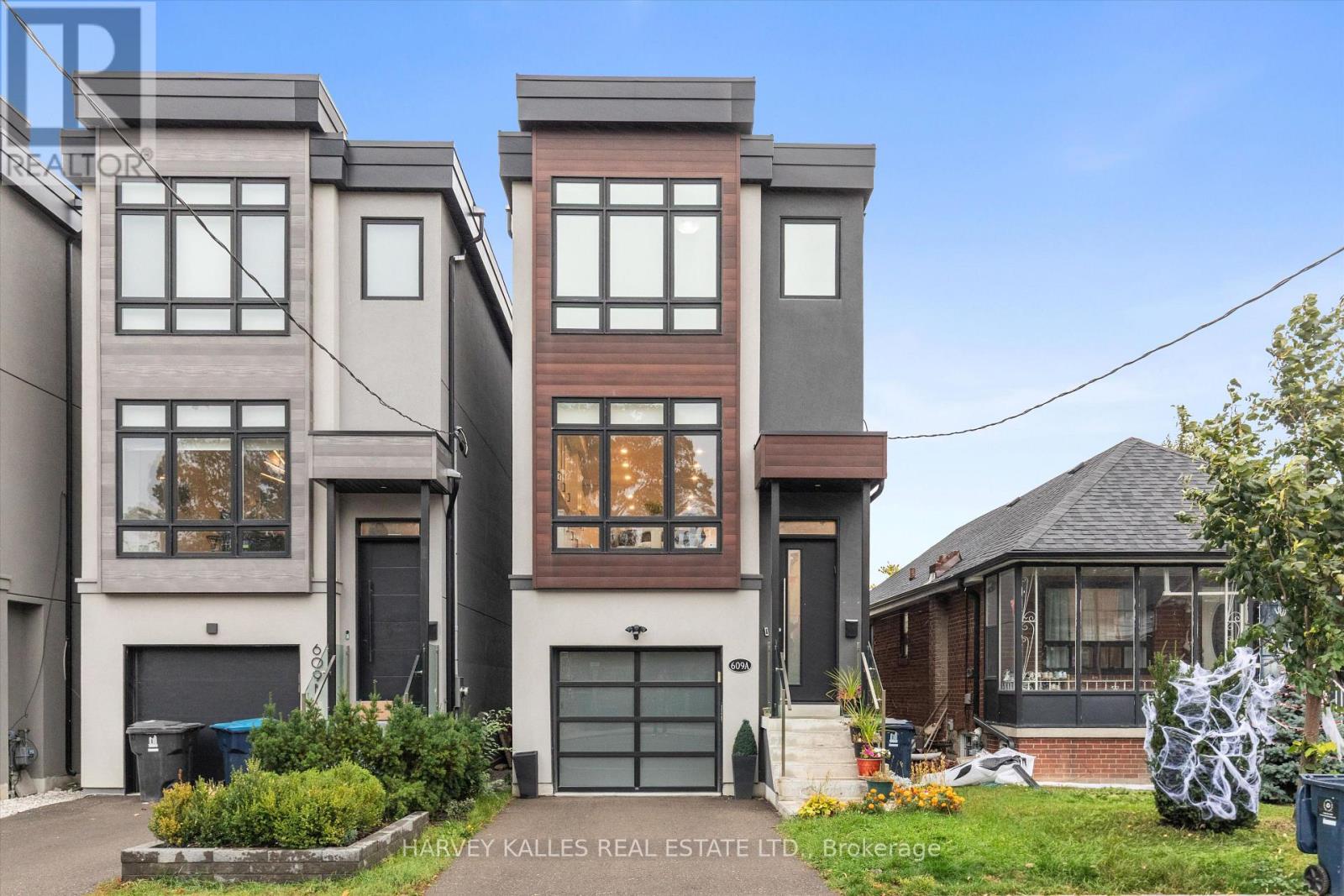 609a Harvie Avenue Toronto Caledonia Fairbank Ontario Ca M6e4m3 30424780