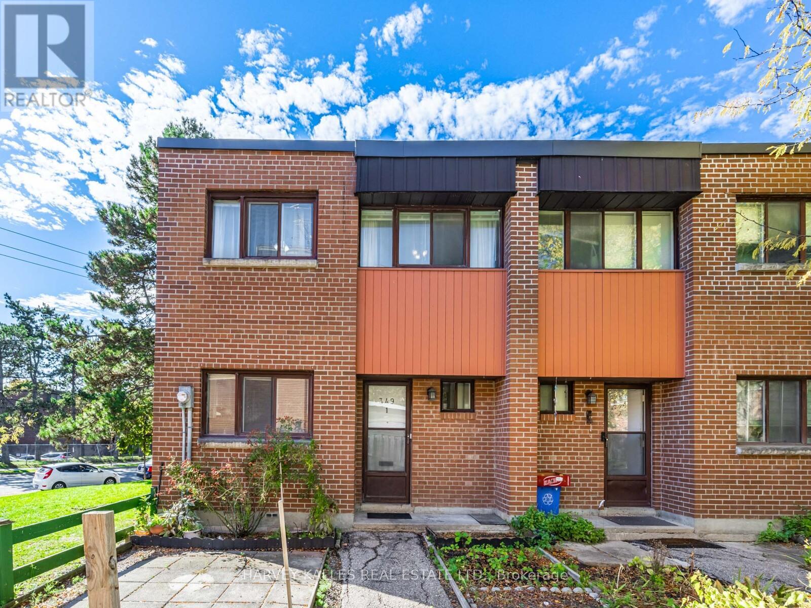 1 349 Driftwood Avenue Unit 1 Toronto Black Creek Ontario Ca M3n2p2 30428844