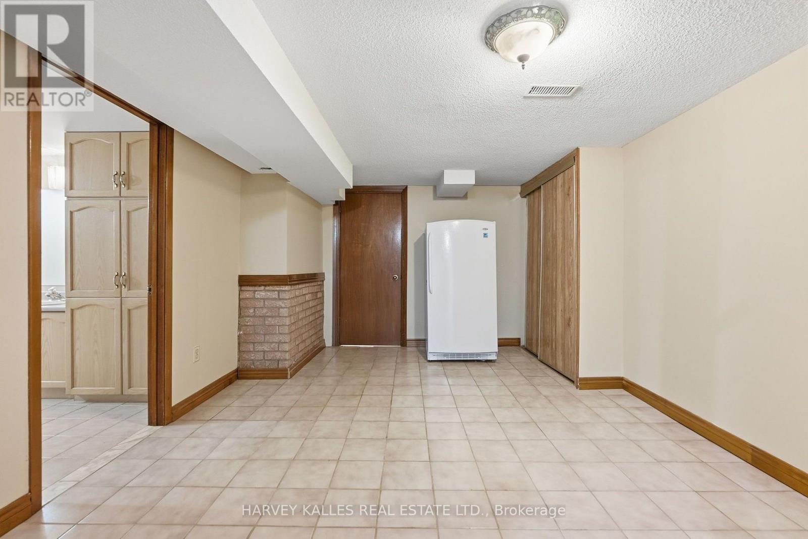 4222 ANGELONI DRIVE