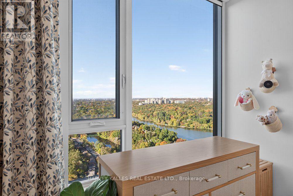 PH01 - 1928 LAKESHORE BOULEVARD W Unit: PH01
