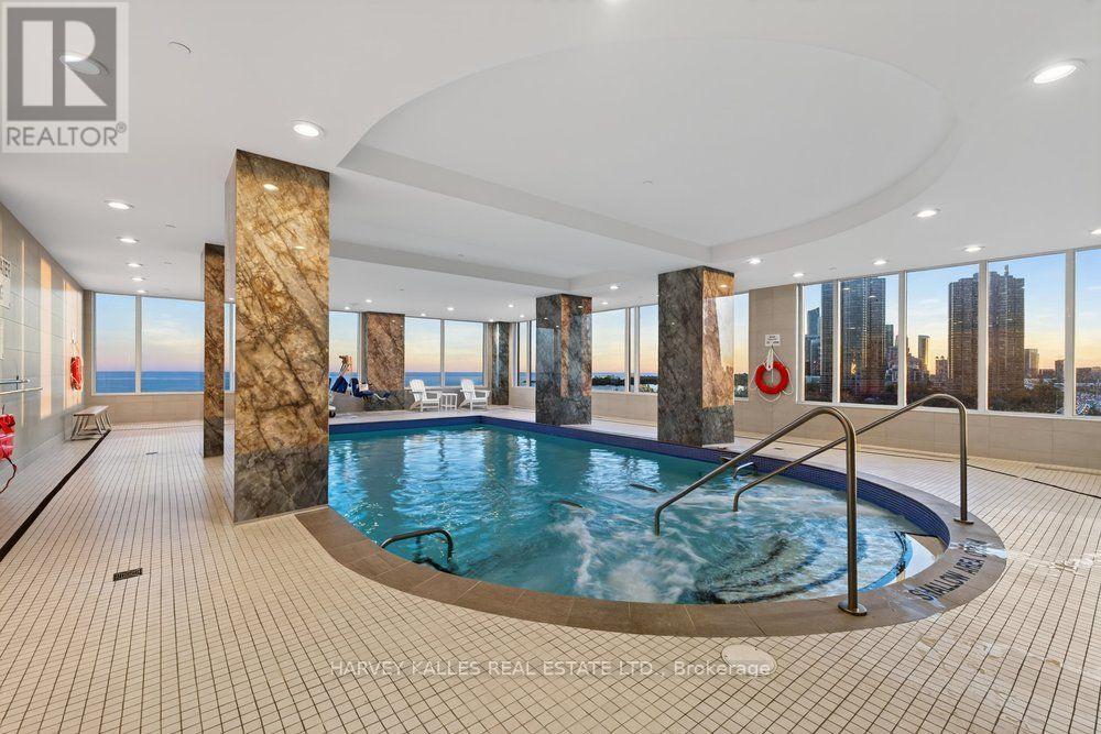 PH01 - 1928 LAKESHORE BOULEVARD W Unit: PH01