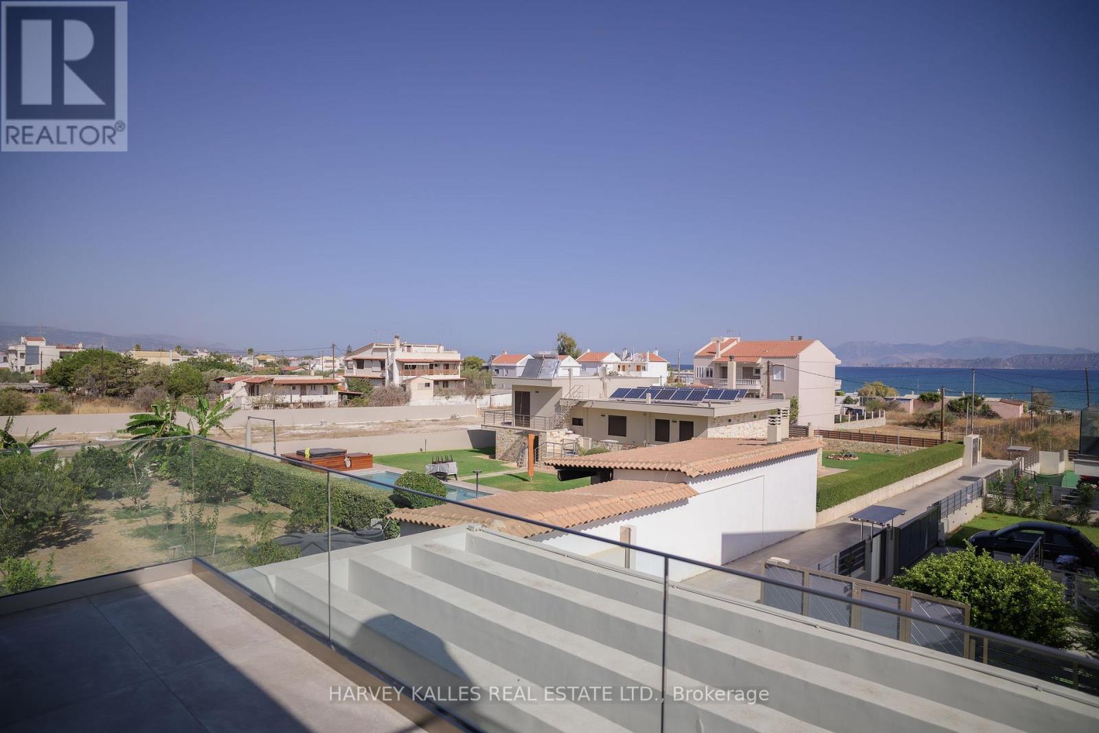 VILLA 4 IMION STREET