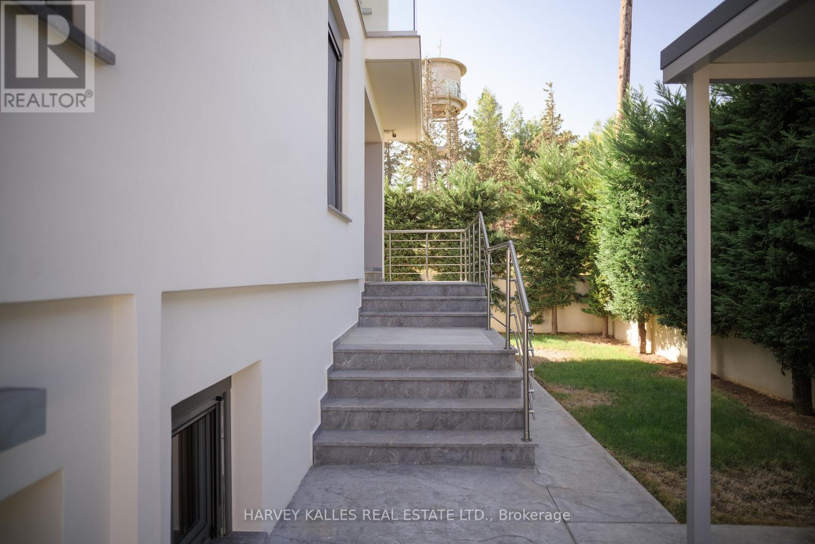 VILLA 4 IMION STREET