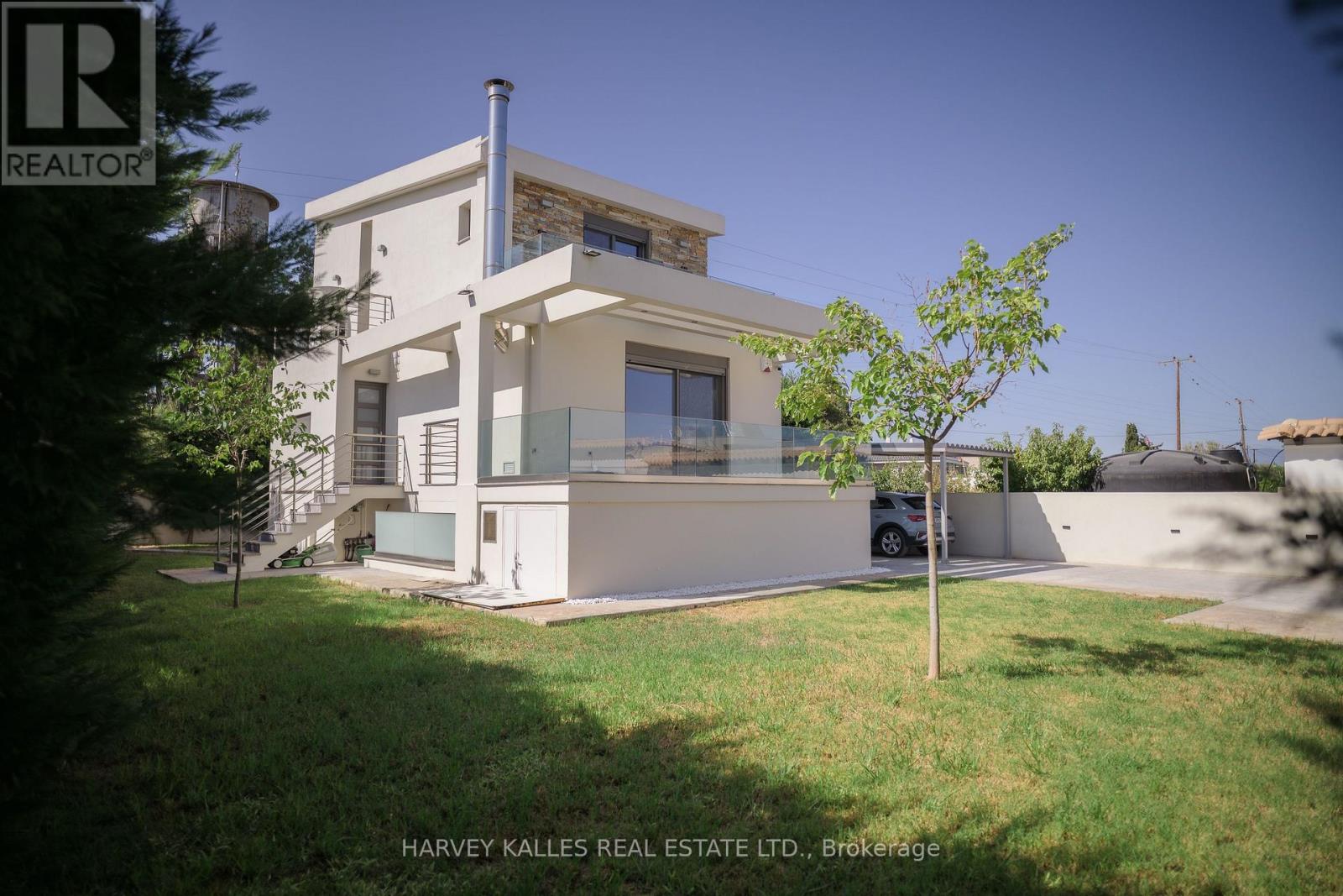 VILLA 4 IMION STREET