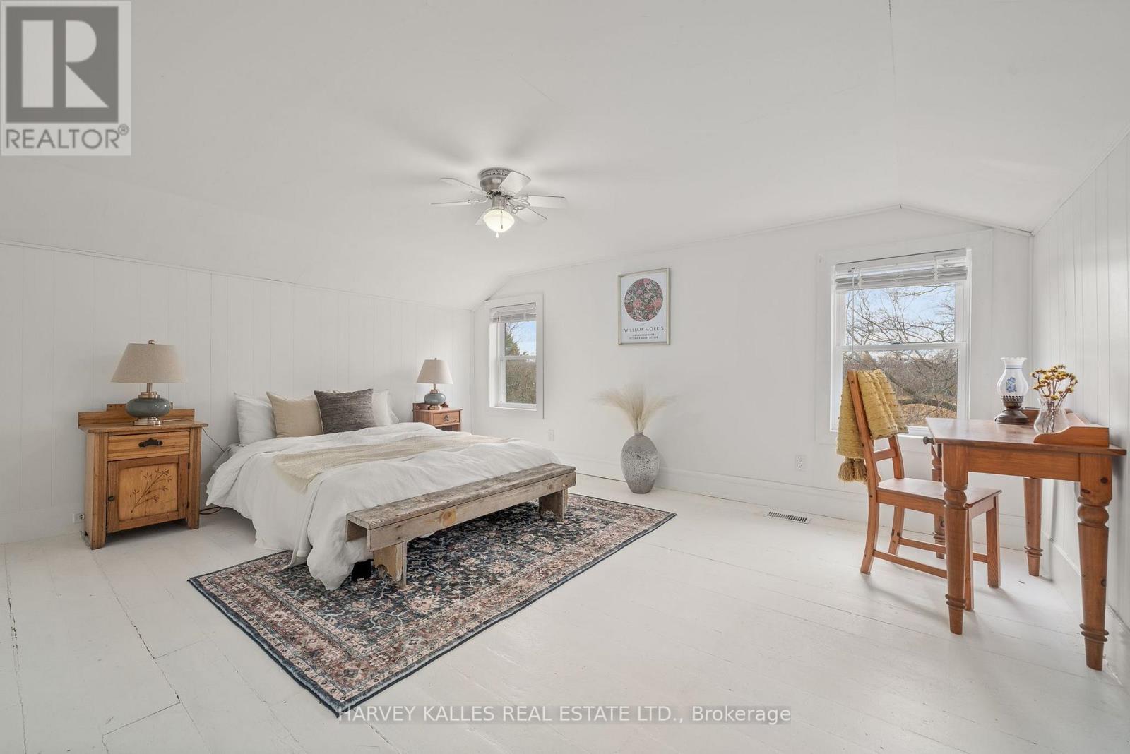 8 - 4427 COUNTY ROAD