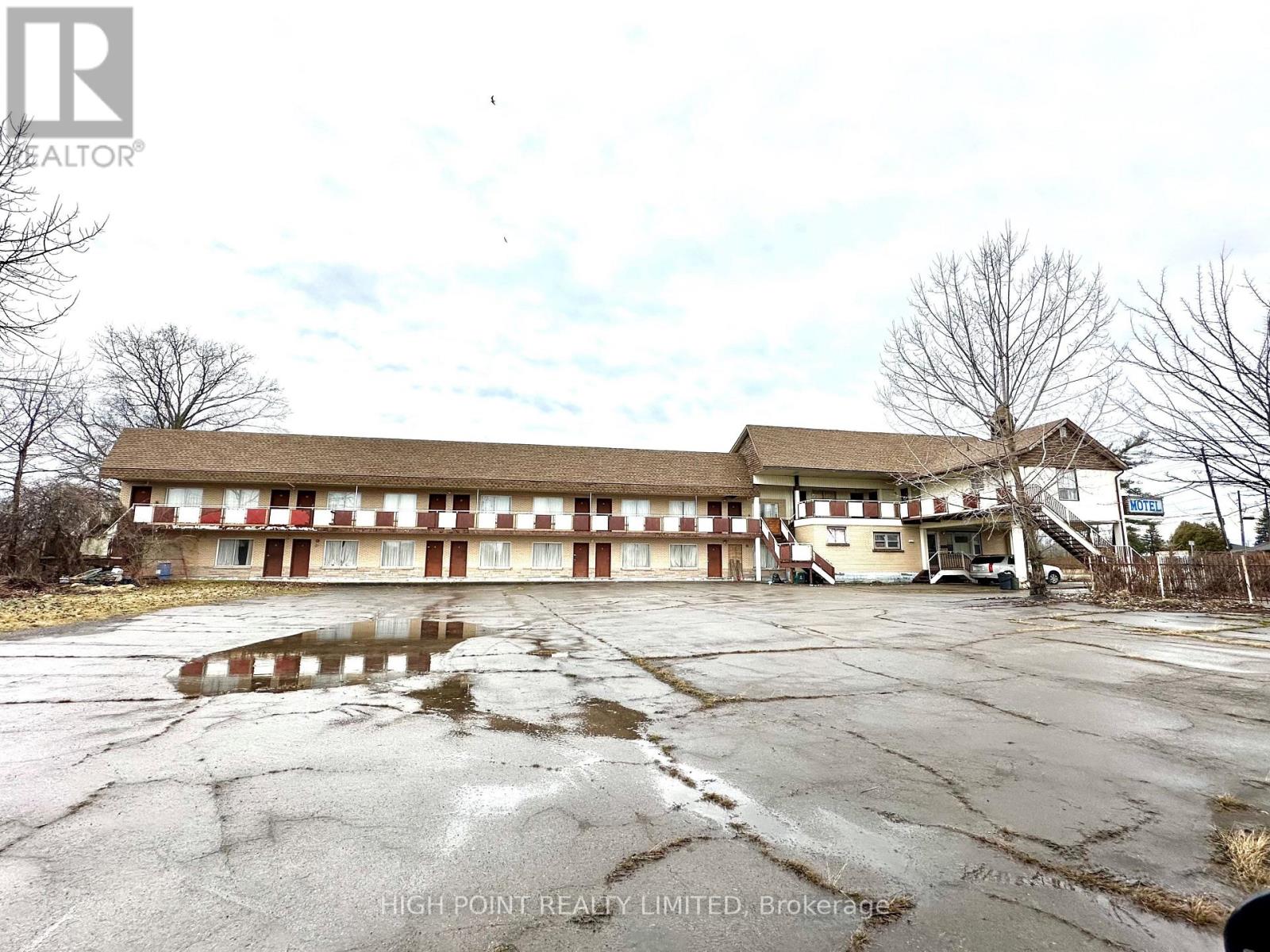 5544 MCLEOD ROAD