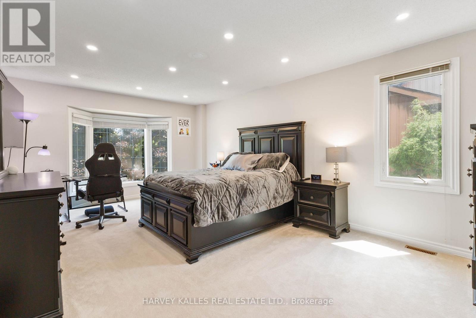 223 SUNNYSIDE DRIVE