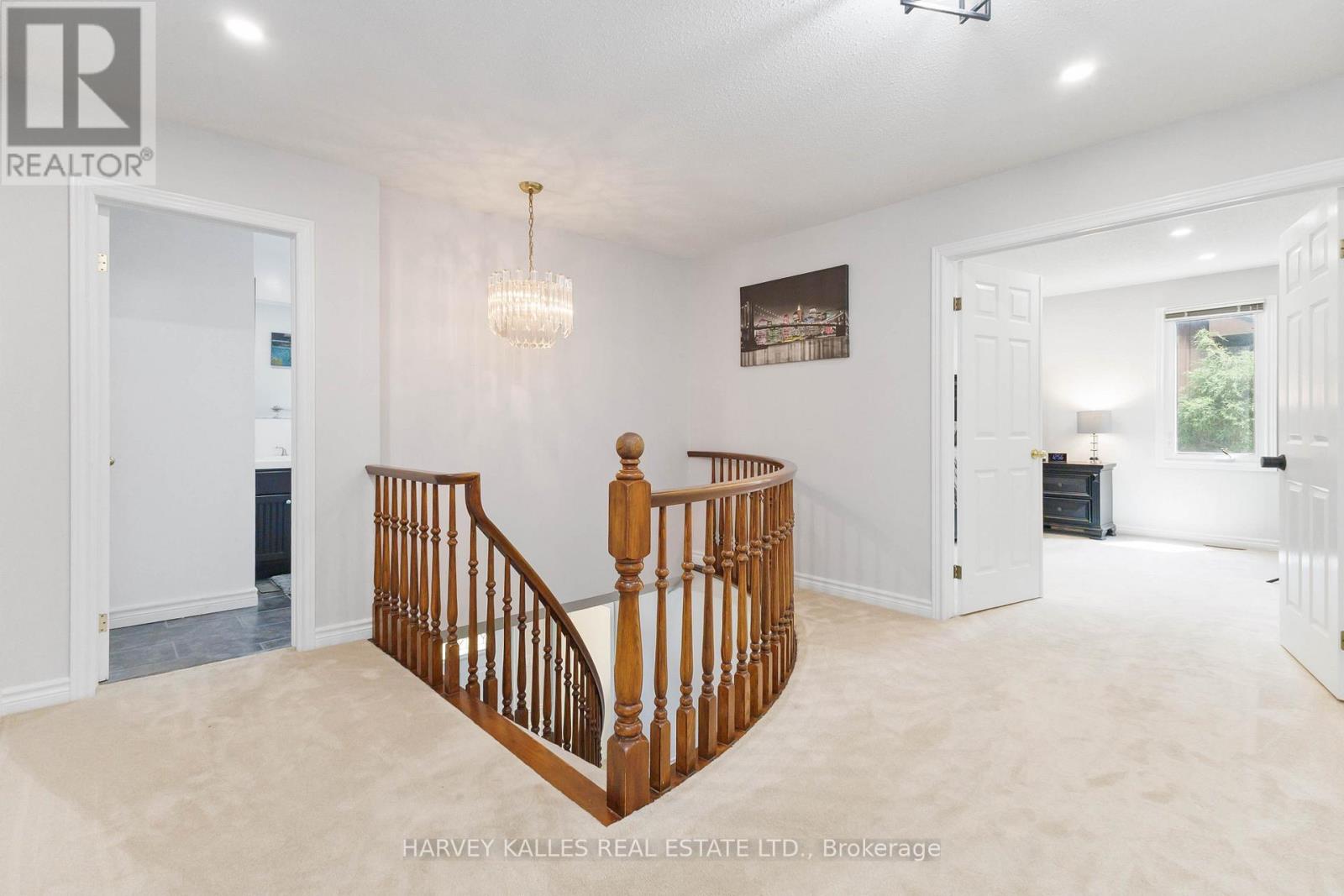 223 SUNNYSIDE DRIVE