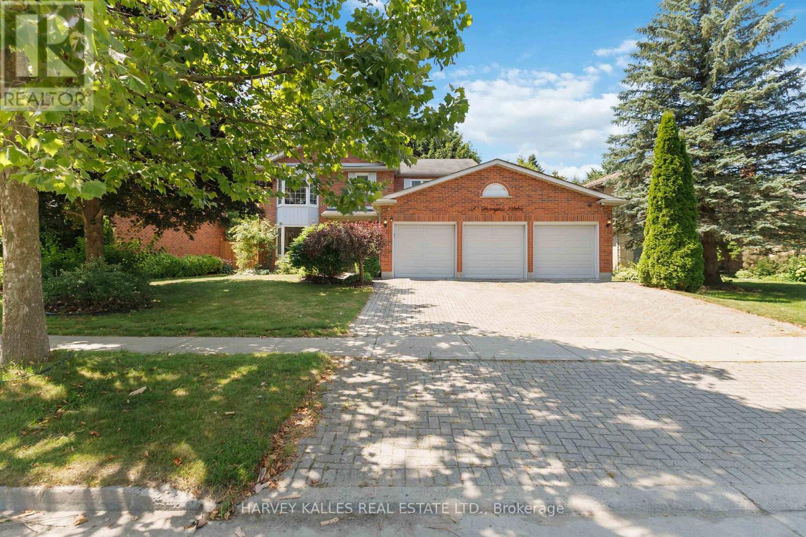 223 SUNNYSIDE DRIVE