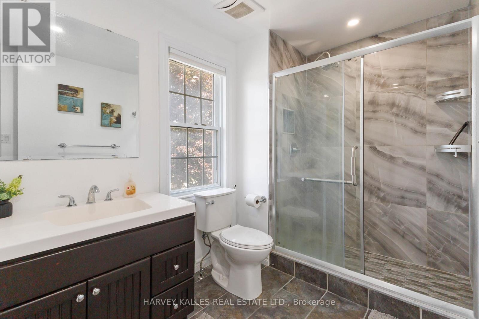 223 SUNNYSIDE DRIVE