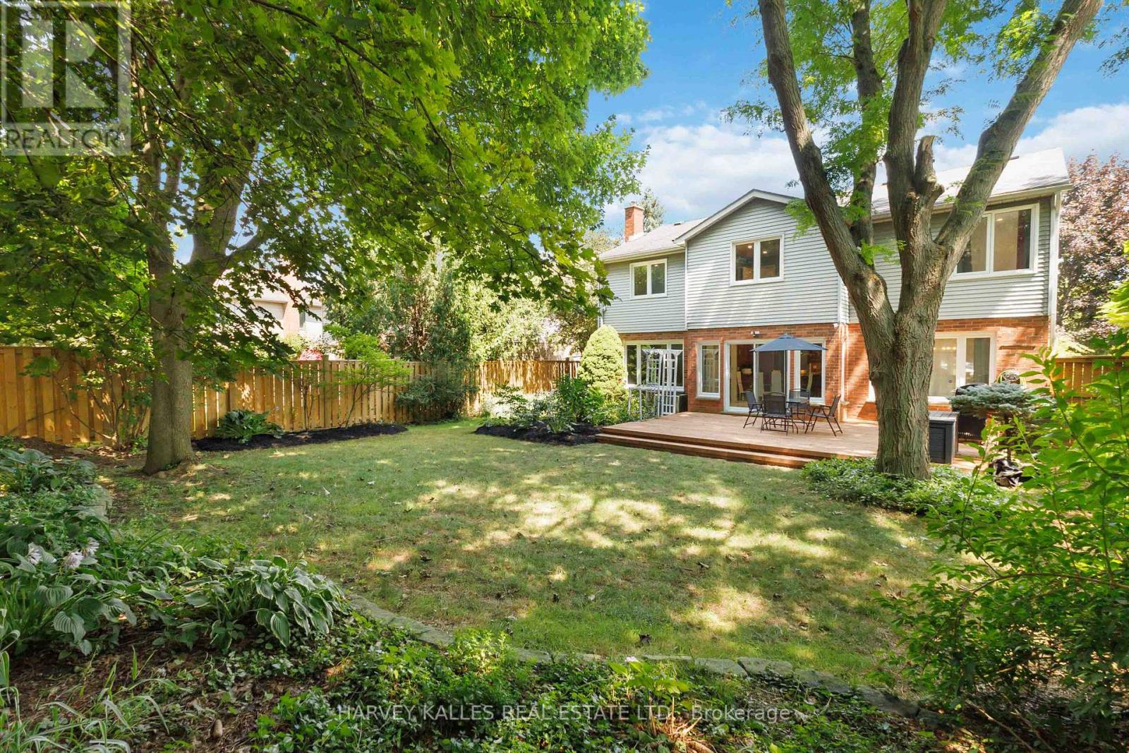 223 SUNNYSIDE DRIVE