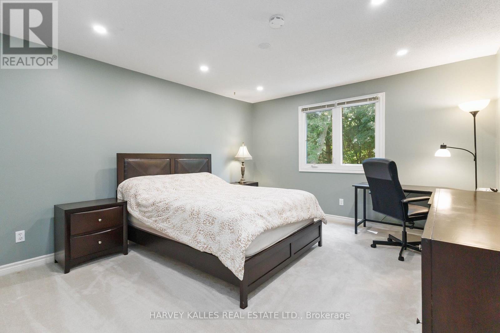 223 SUNNYSIDE DRIVE