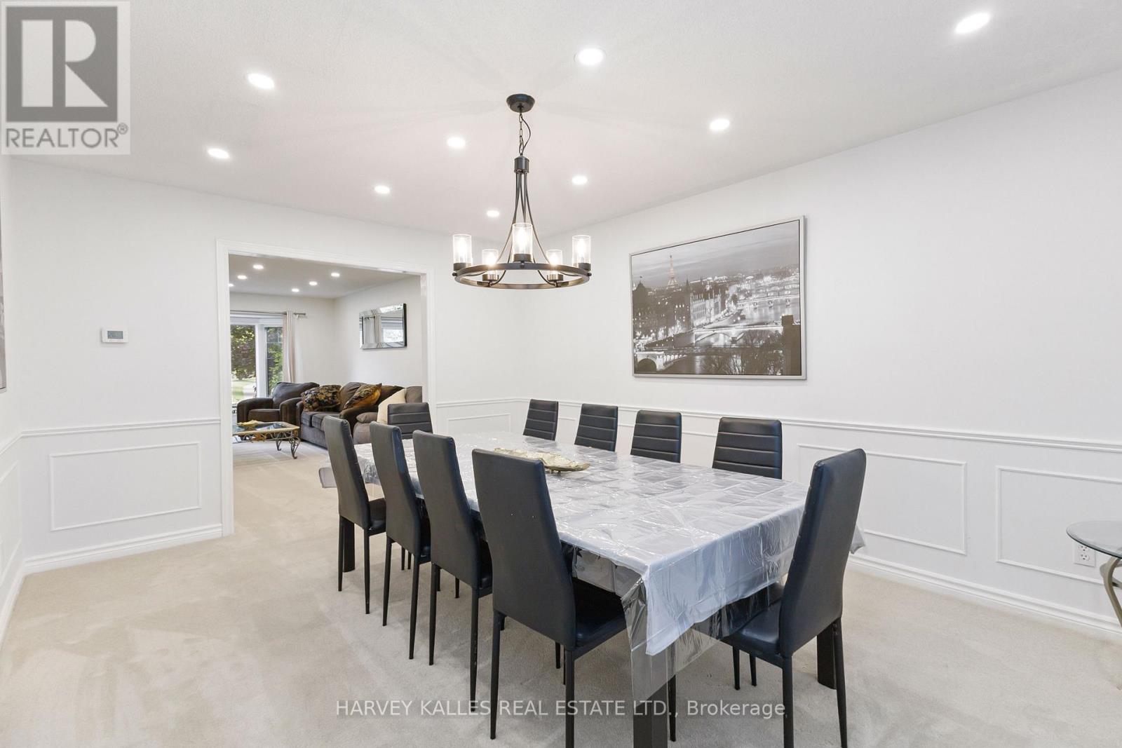 223 SUNNYSIDE DRIVE