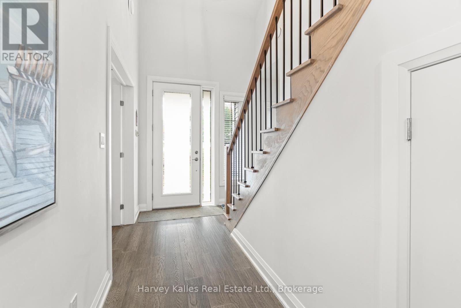 15 - 2054 PENINSULA ROAD