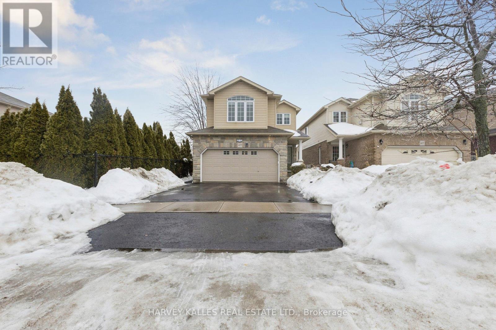 409 TEALBY CRESCENT