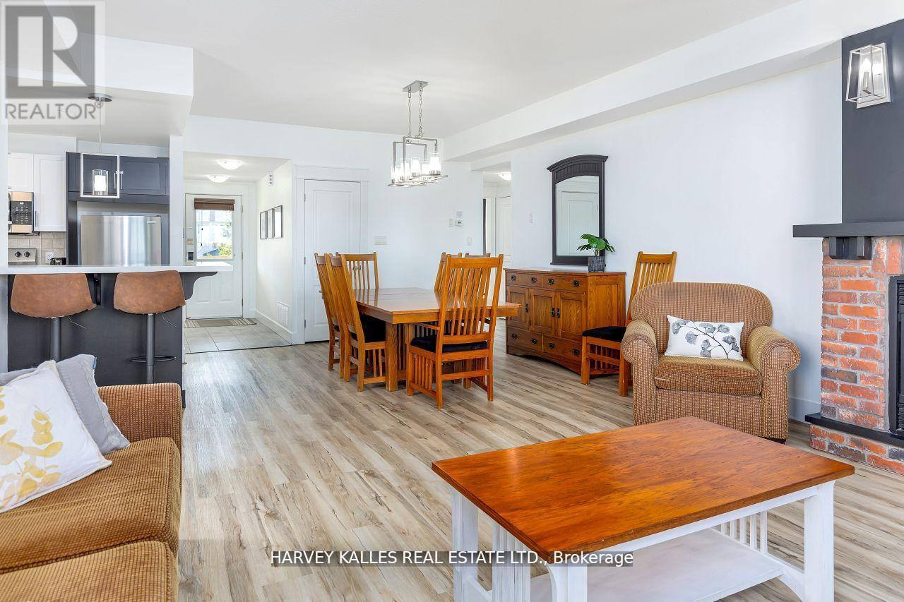 211 - 115 FAIRWAY COURT