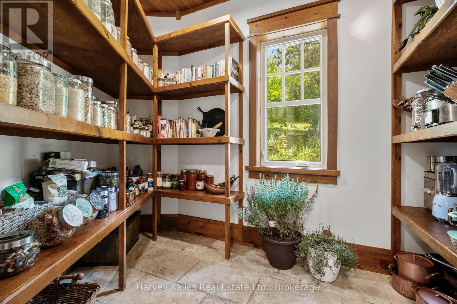 1074 TALLY HO WINTER PARK ROAD