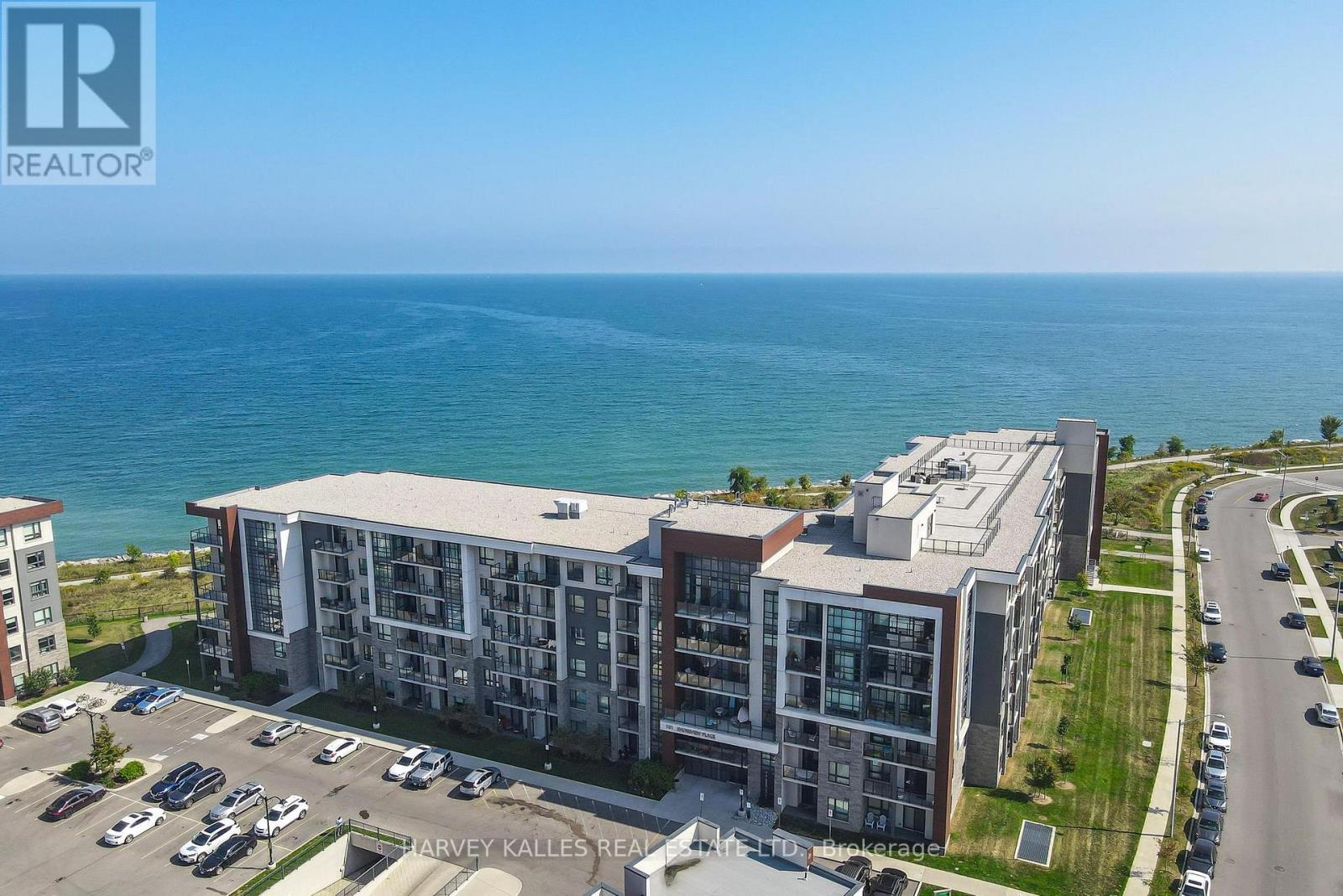 122 - 101 SHOREVIEW PLACE