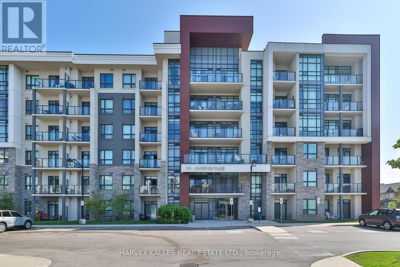 122 - 101 SHOREVIEW PLACE