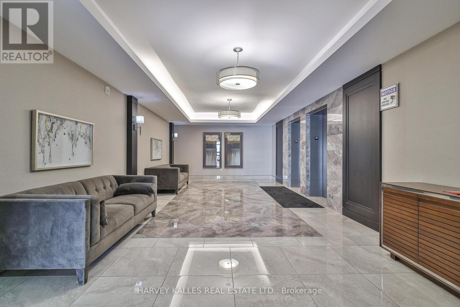 122 - 101 SHOREVIEW PLACE