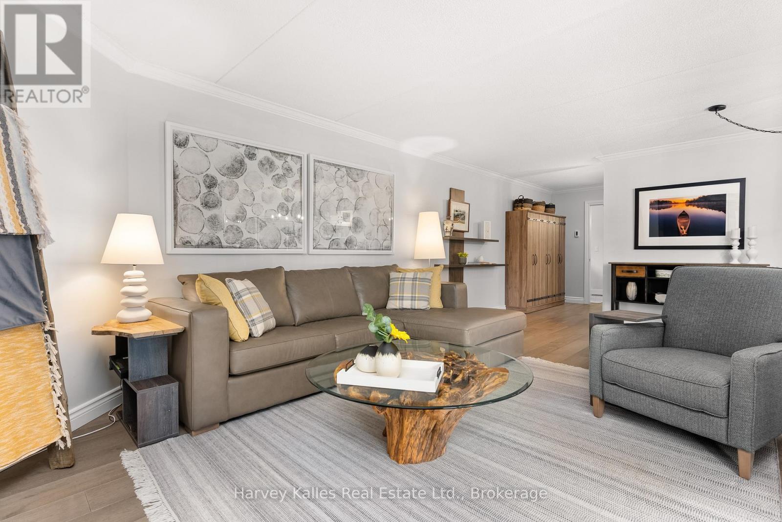 106 - 5 CHURCH STREET