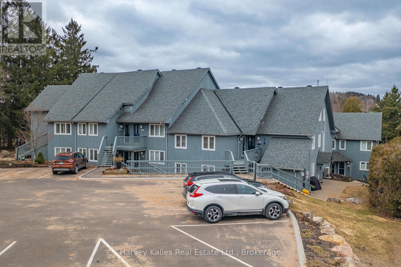 106 - 5 CHURCH STREET