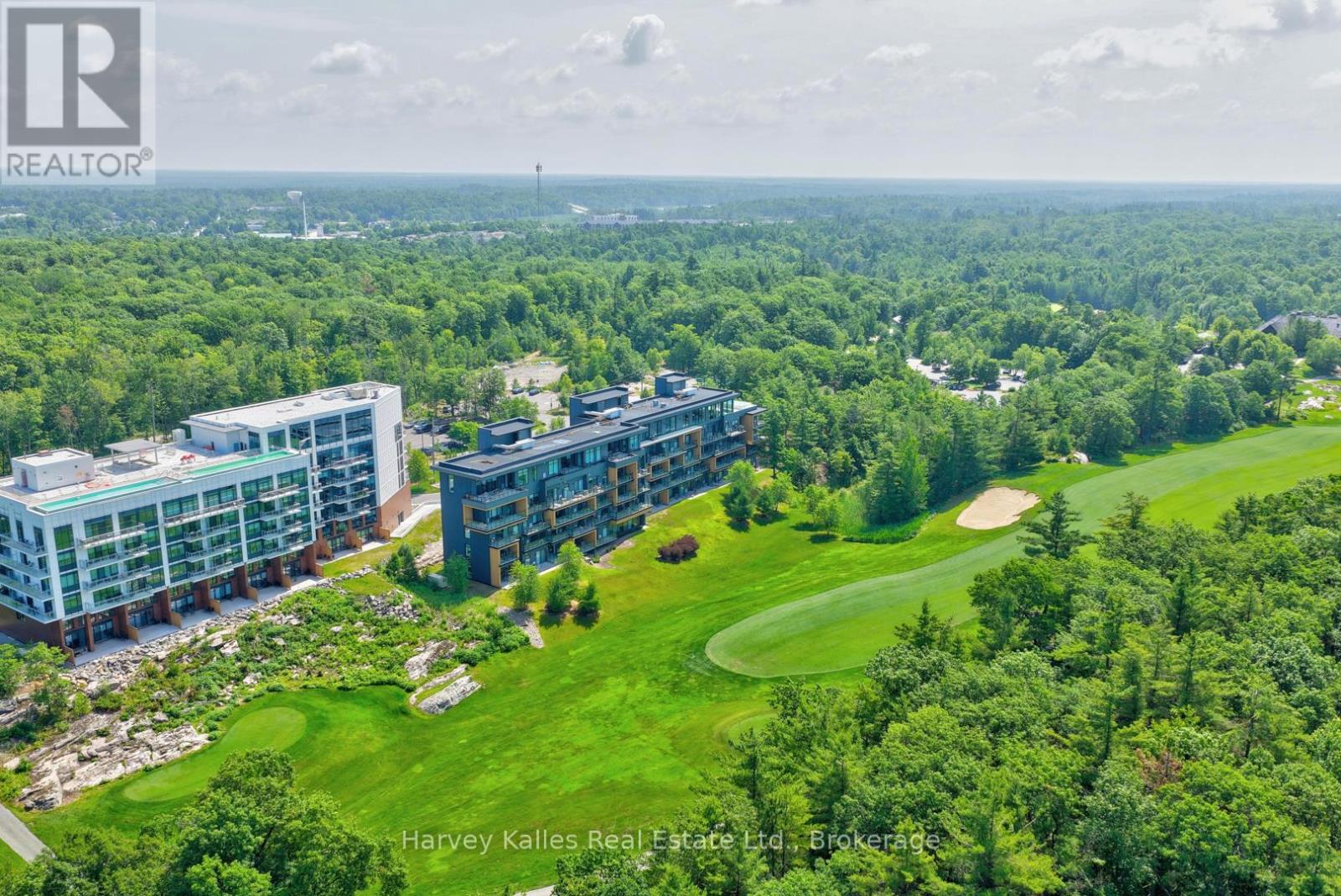401 - 120 CARRICK TRAIL