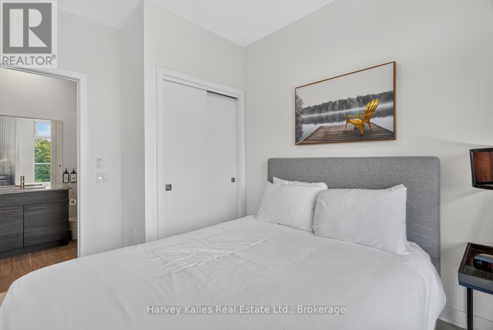 401 - 120 CARRICK TRAIL