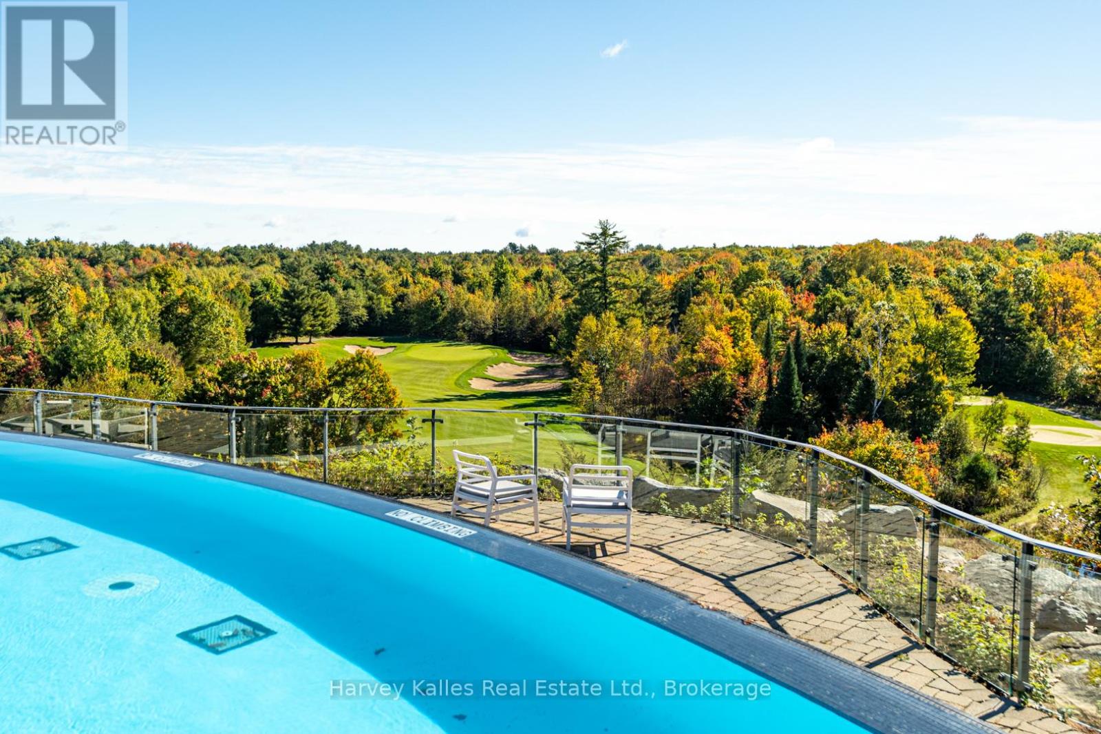 401 - 120 CARRICK TRAIL