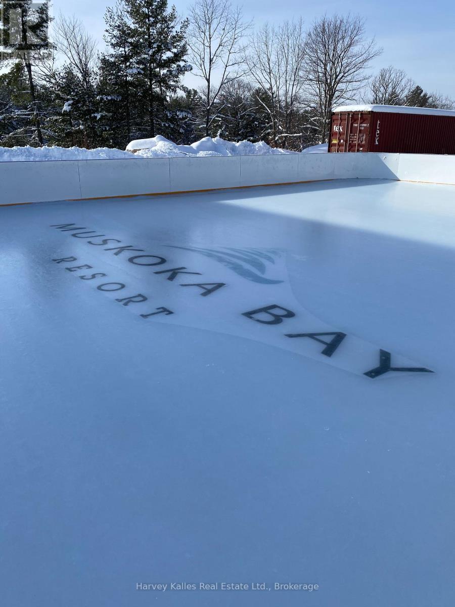 401 - 120 CARRICK TRAIL