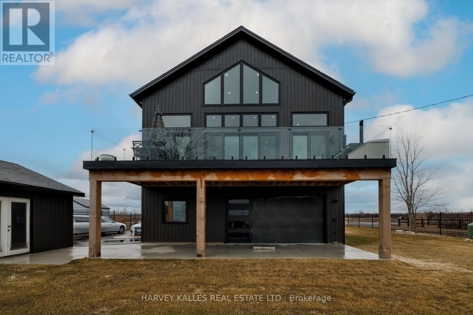 3184 LAKESHORE ROAD