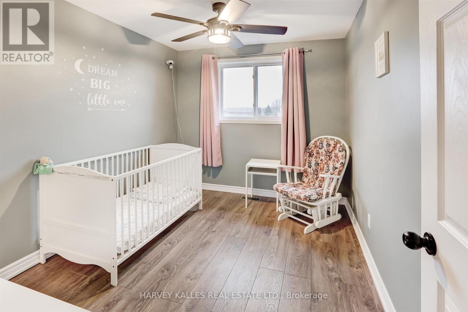 112 WEXFORD AVENUE N