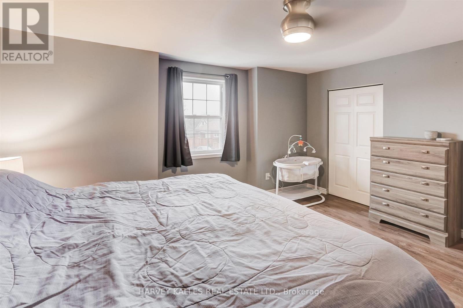 112 WEXFORD AVENUE N