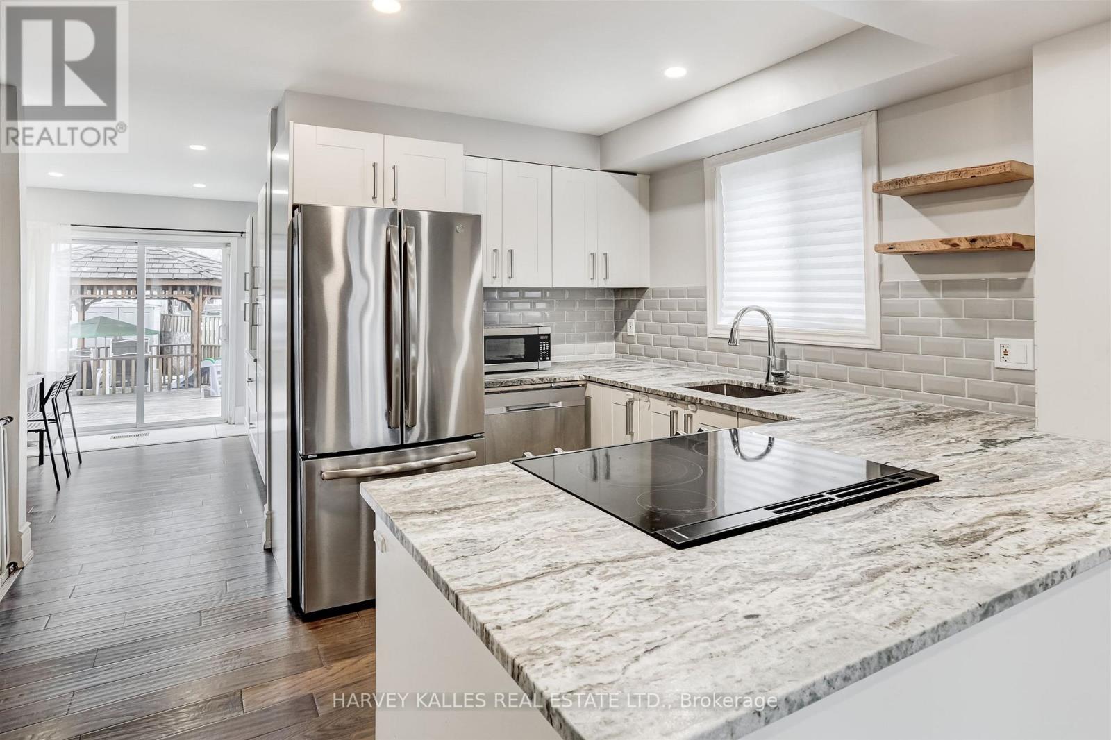 112 WEXFORD AVENUE N