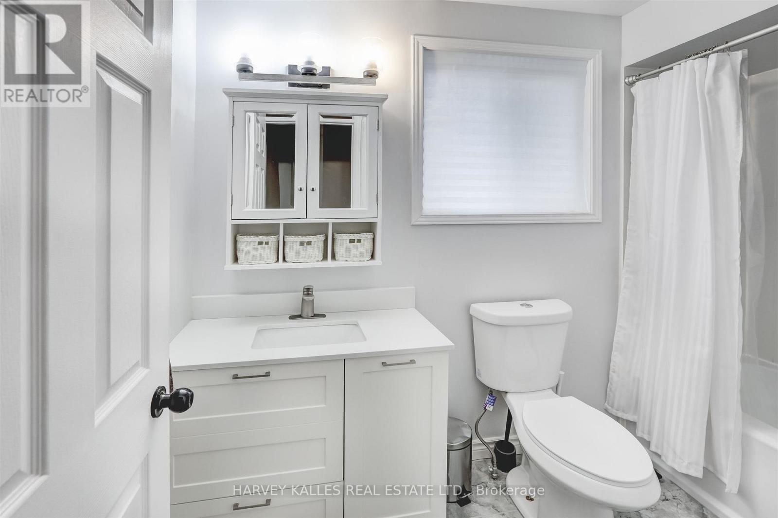 112 WEXFORD AVENUE N