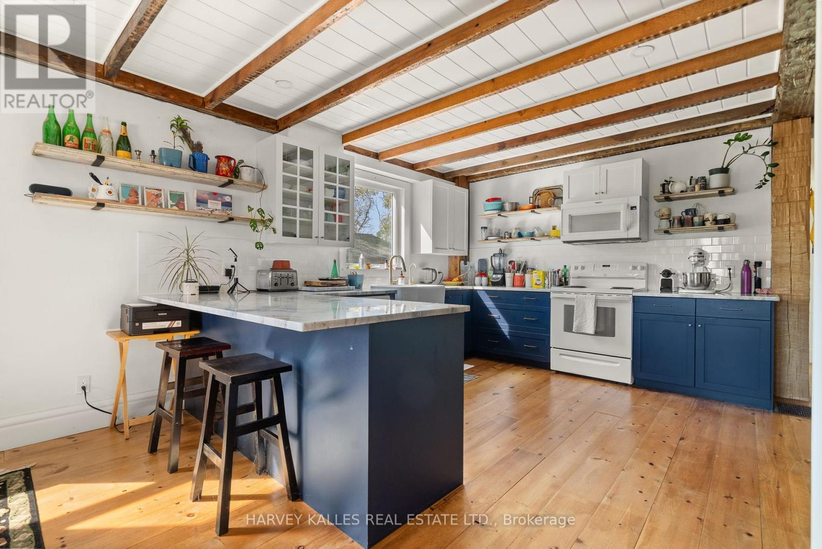 8 - 4427 COUNTY ROAD