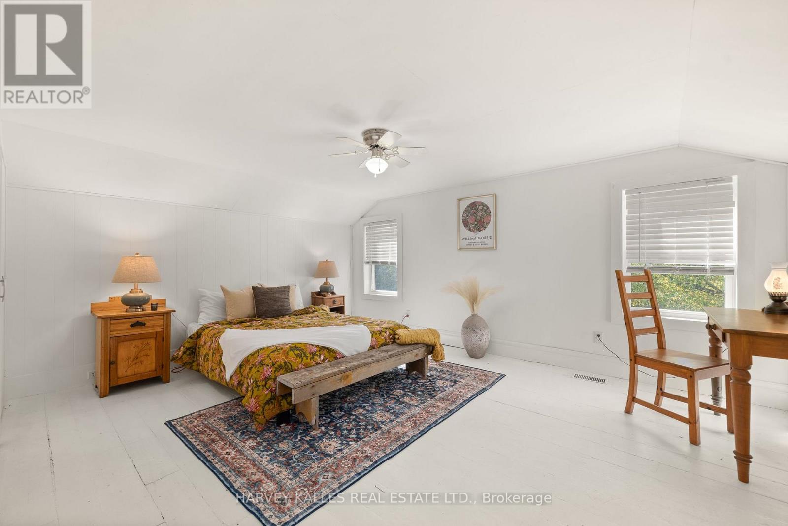 8 - 4427 COUNTY ROAD