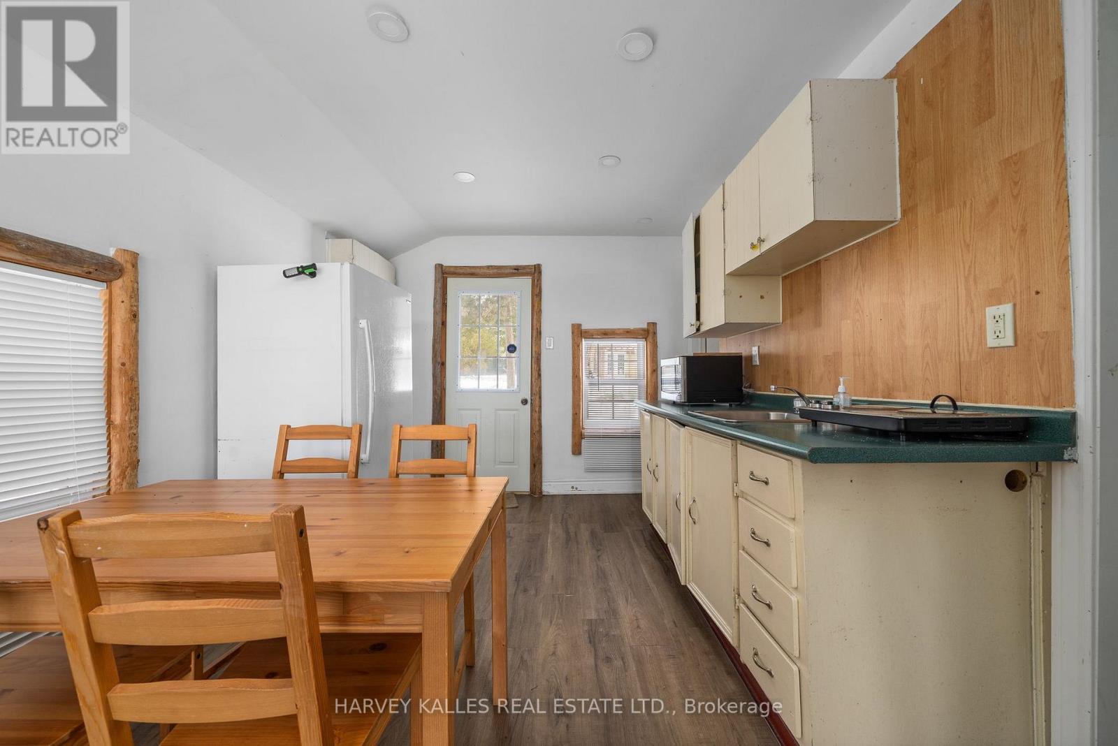 58 VALHALLA LANE
