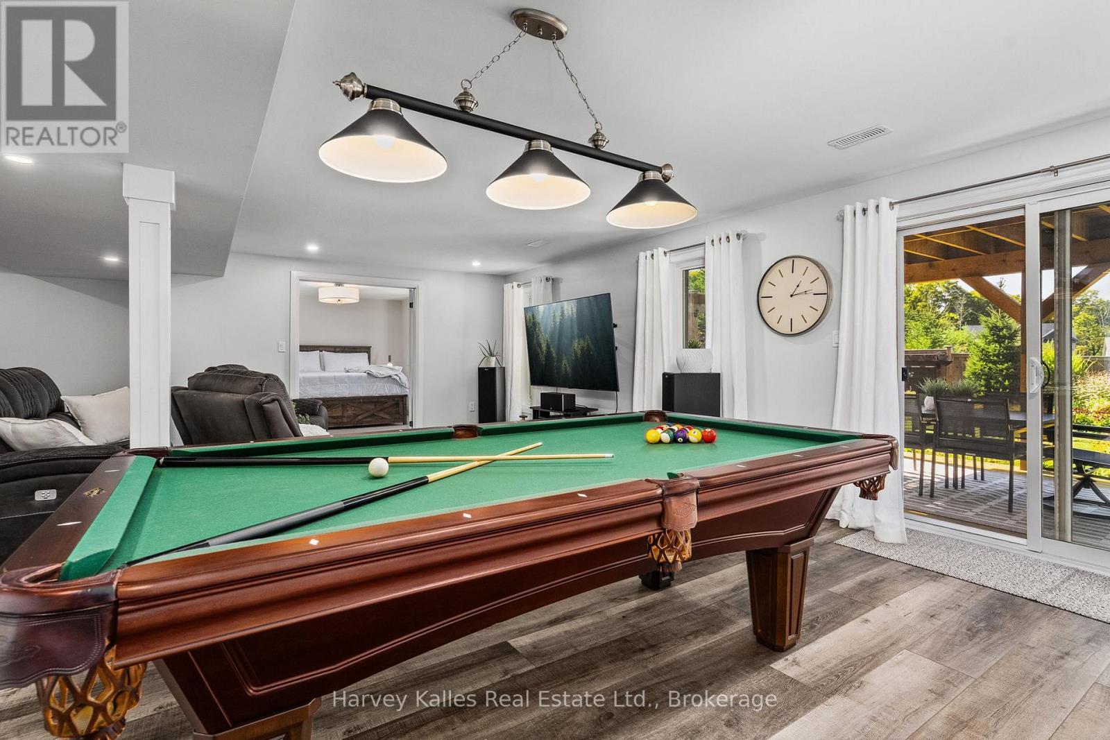 5 BRAESIDE CRESCENT