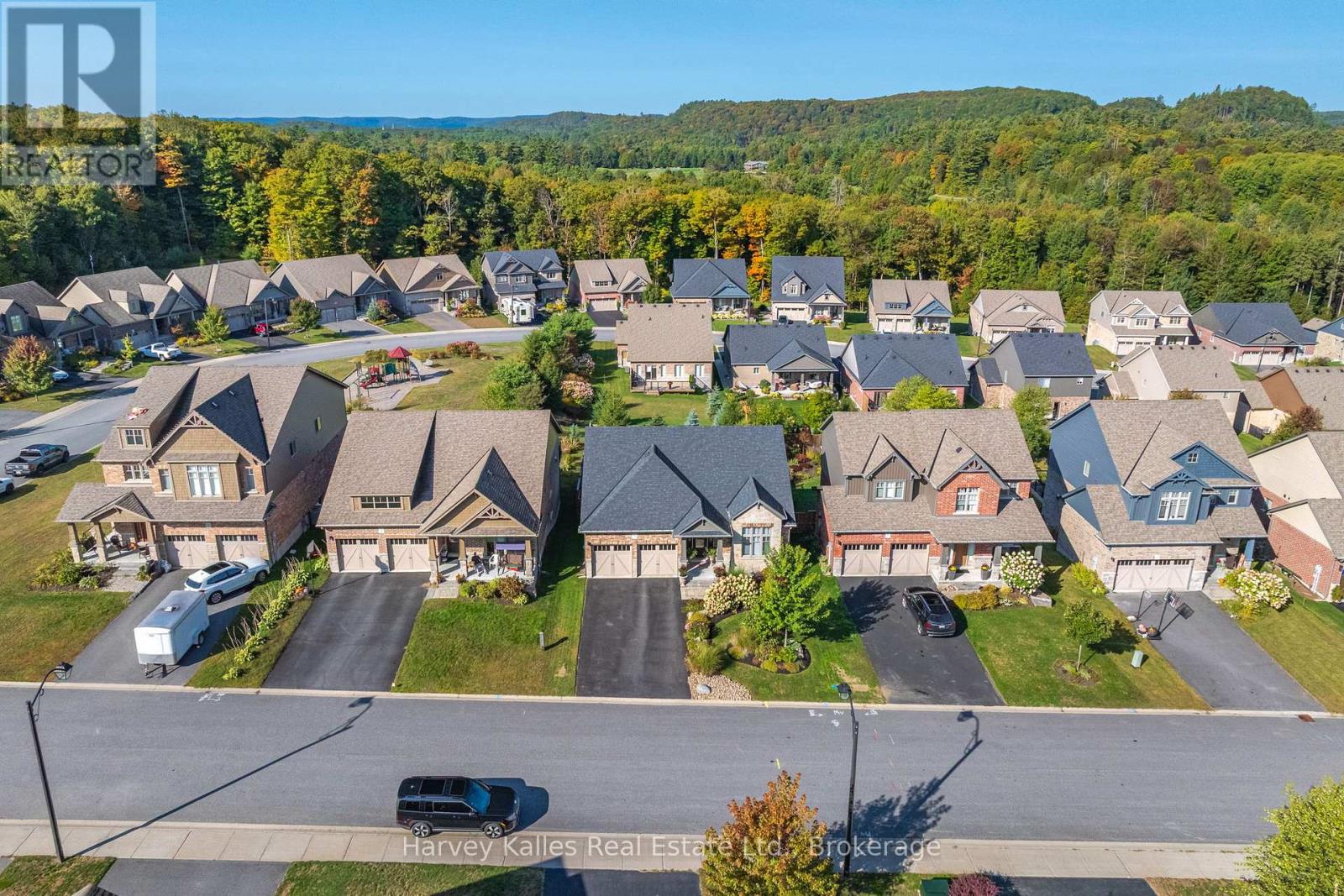 5 BRAESIDE CRESCENT