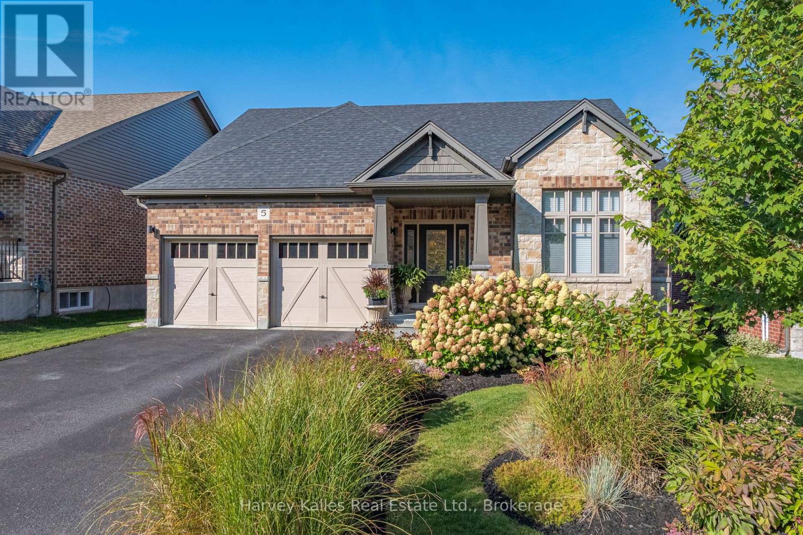 5 BRAESIDE CRESCENT