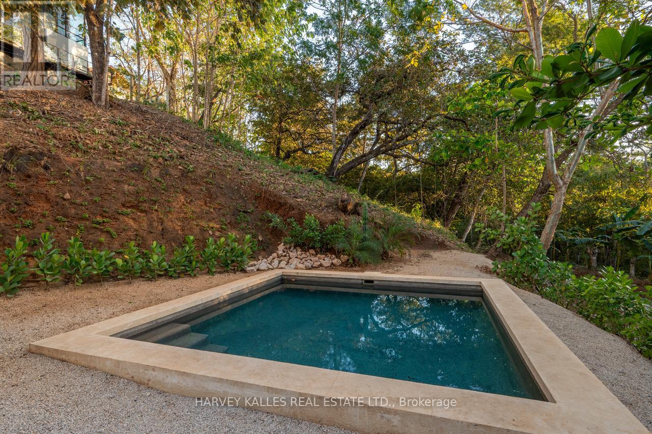 1 PUERTO VIEJO CONDOMINIO LOMAS DE CONCHAL, CASA 37