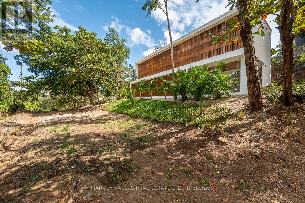 1 PUERTO VIEJO CONDOMINIO LOMAS DE CONCHAL, CASA 37