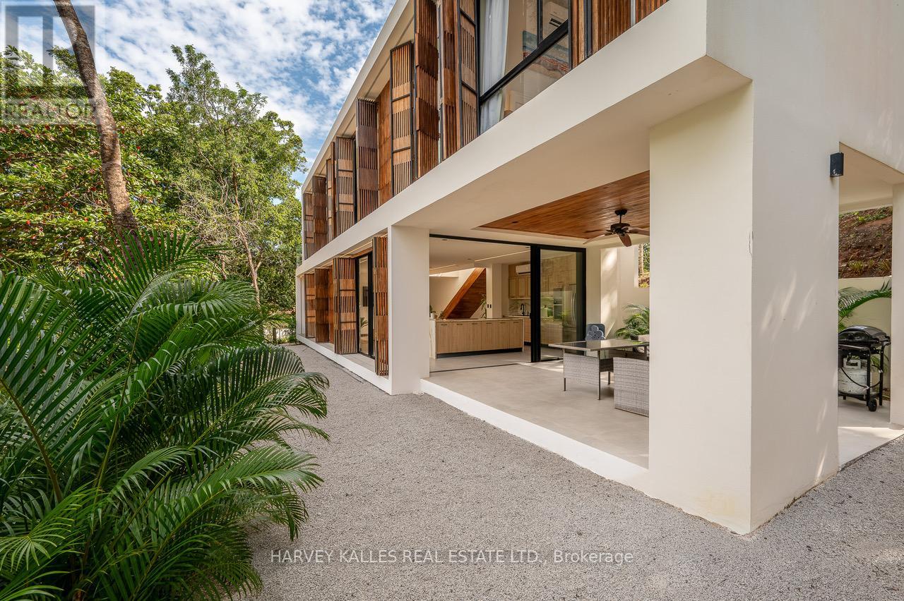 1 PUERTO VIEJO CONDOMINIO LOMAS DE CONCHAL, CASA 37