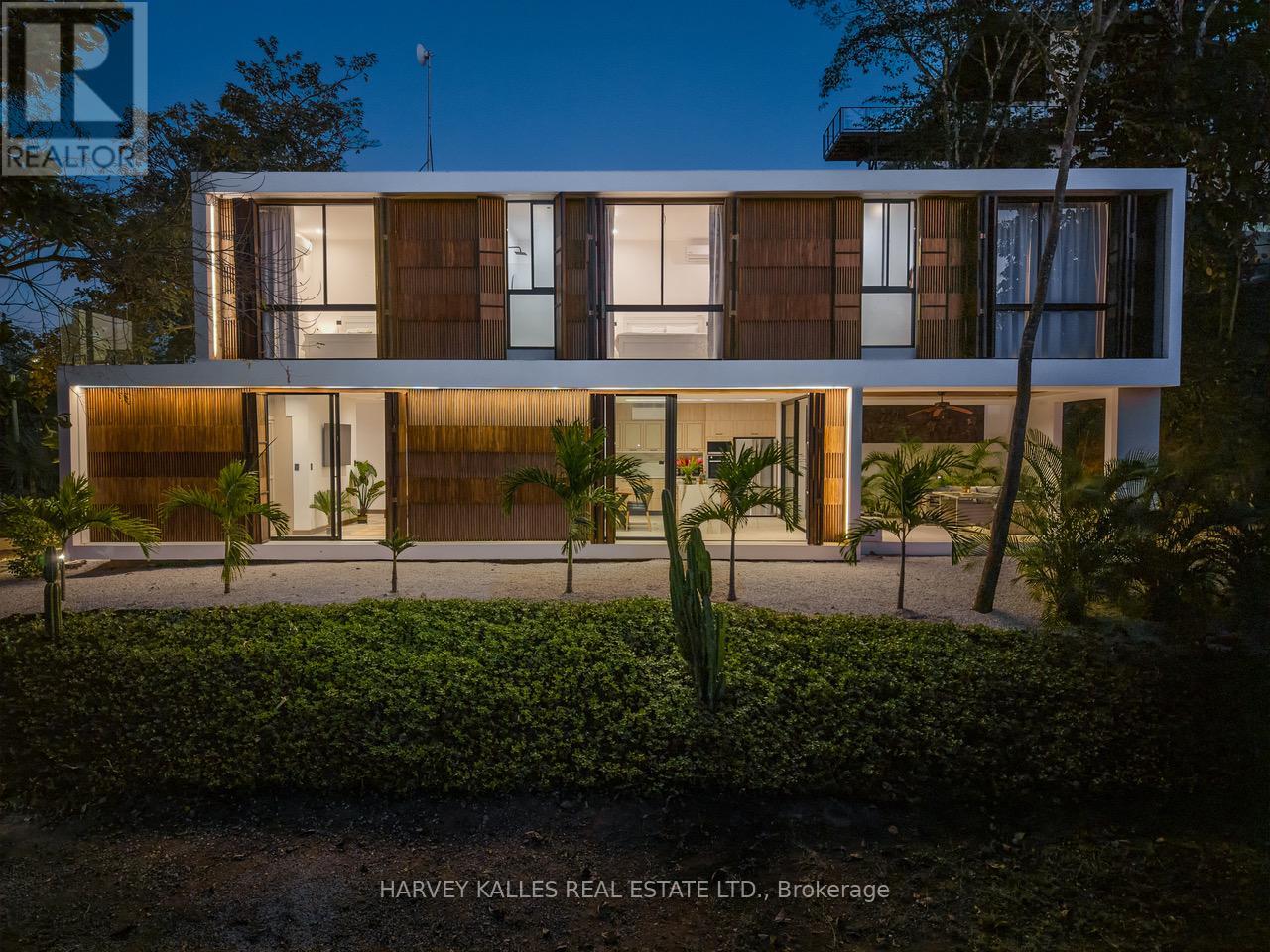 1 PUERTO VIEJO CONDOMINIO LOMAS DE CONCHAL, CASA 37
