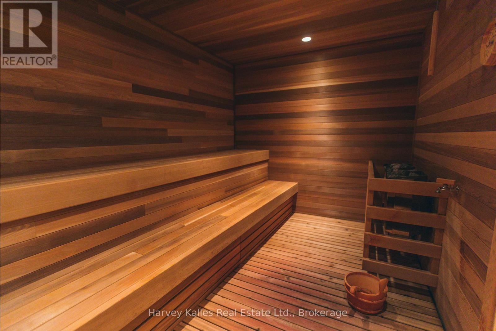 21 - 1158 RANWOOD ROAD